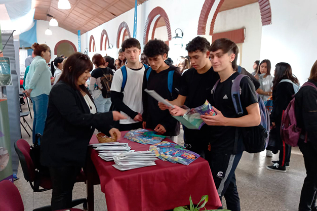 Participación del CURSN en la XXII Feria de Carreras