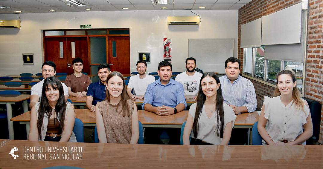 Feliz Día del Contador Público y Felicitaciones a nuestros Egresados 2025